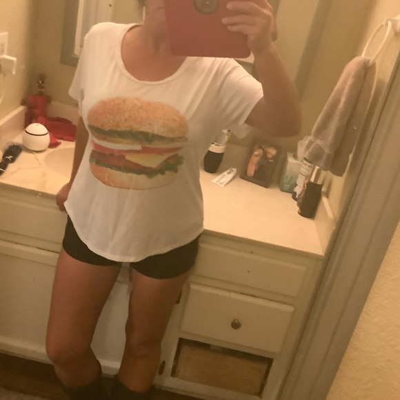 NEW LISTING‼️FIFTH SUN Burger Tee - Picture 7 of 16